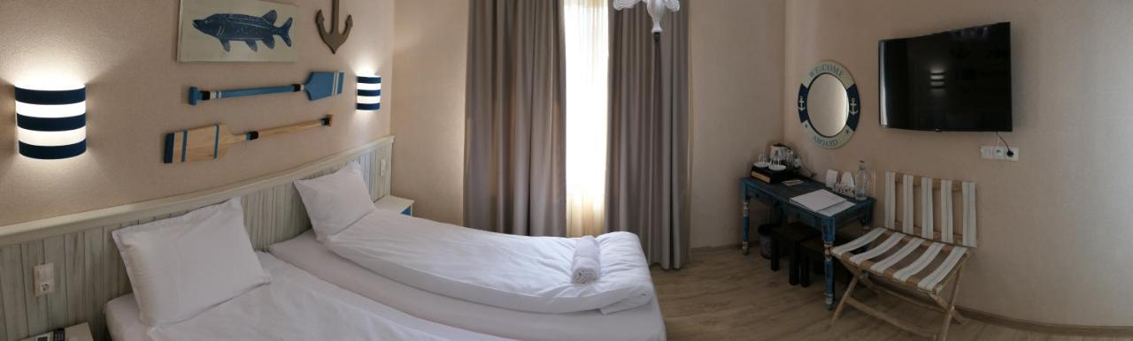 Hotel Mediterraneo Ибс-на-Дунае Экстерьер фото