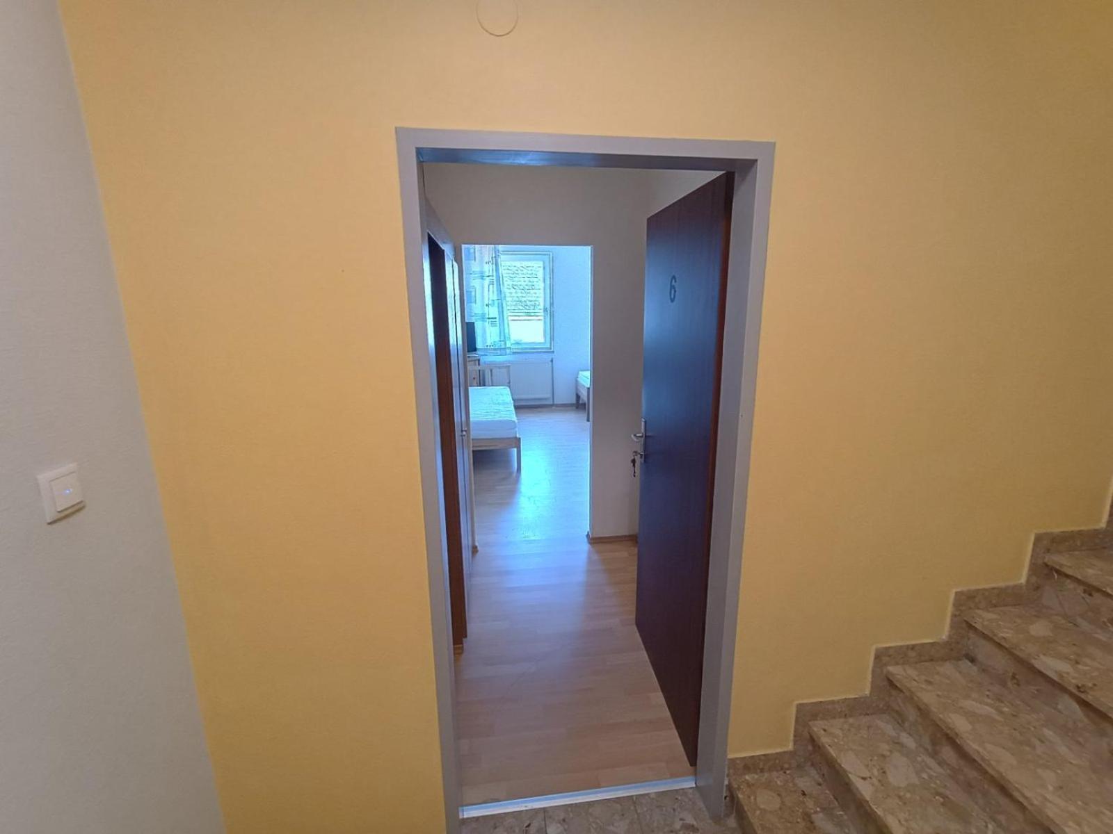 Hotel Mediterraneo Ибс-на-Дунае Экстерьер фото